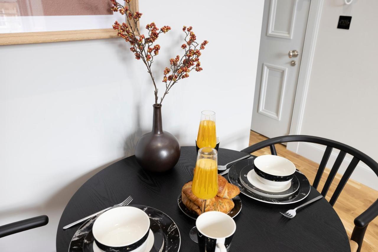 Dragon Suites Luxury Serviced Apartments At Alva Street Edinburgh Exterior photo