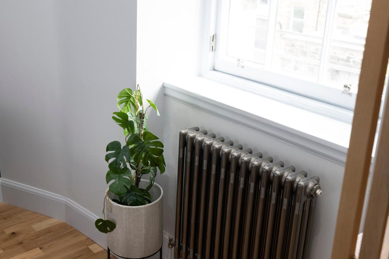 Dragon Suites Luxury Serviced Apartments At Alva Street Edinburgh Exterior photo