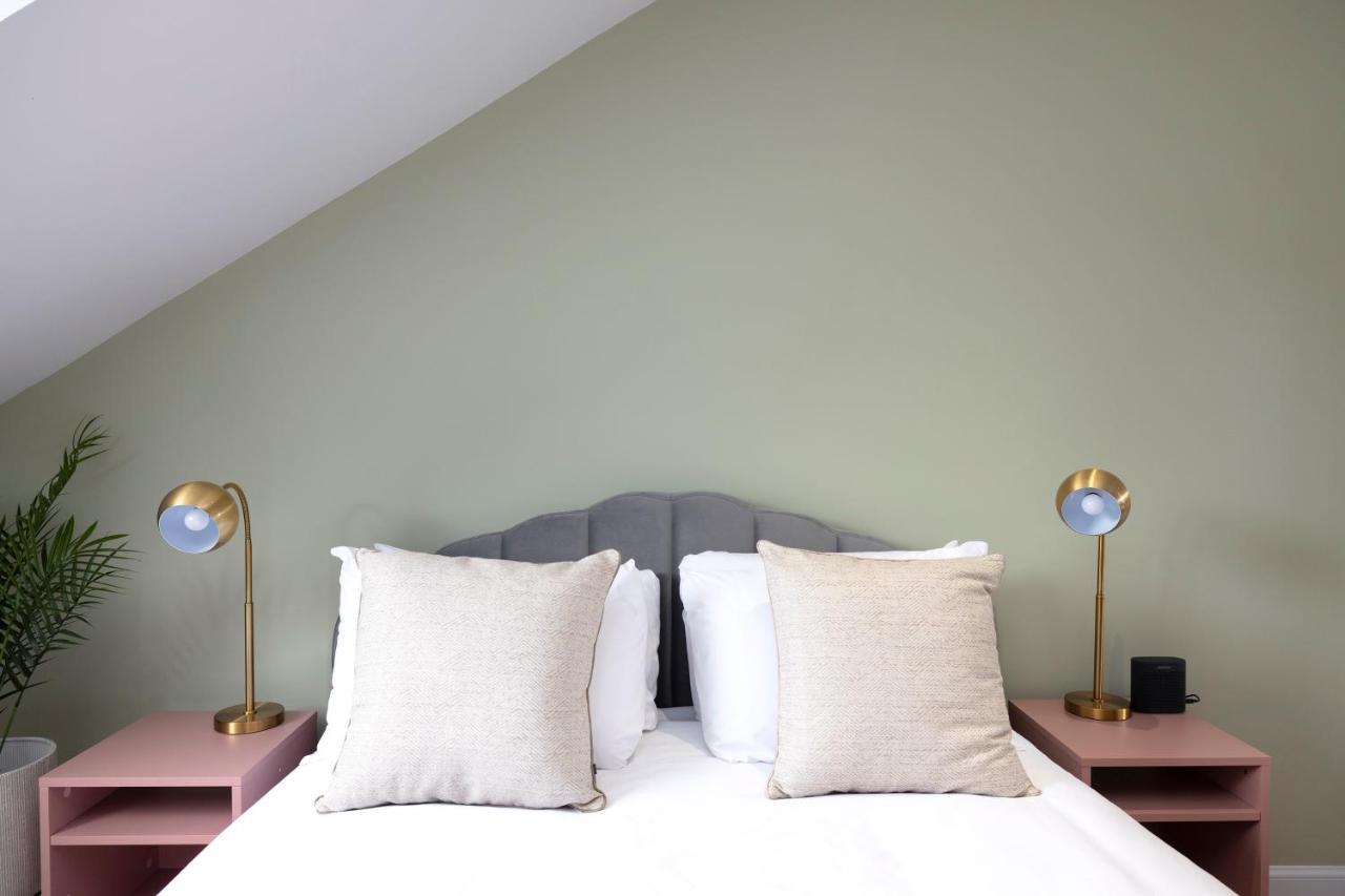 Dragon Suites Luxury Serviced Apartments At Alva Street Edinburgh Exterior photo